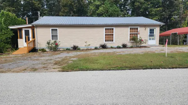 348 Bill Hunter Rd, Celina, TN 38551