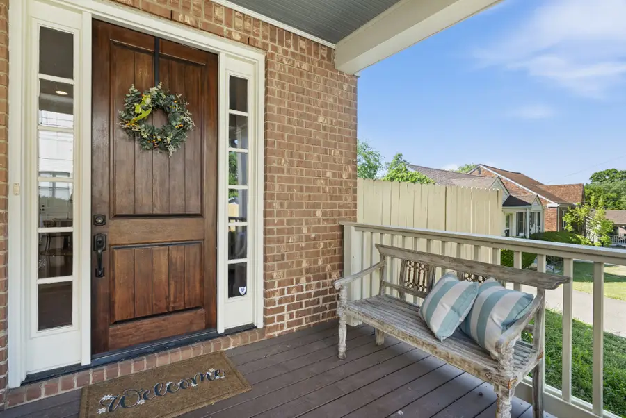 133 43rd Ave N, Nashville, TN 37209 - #2