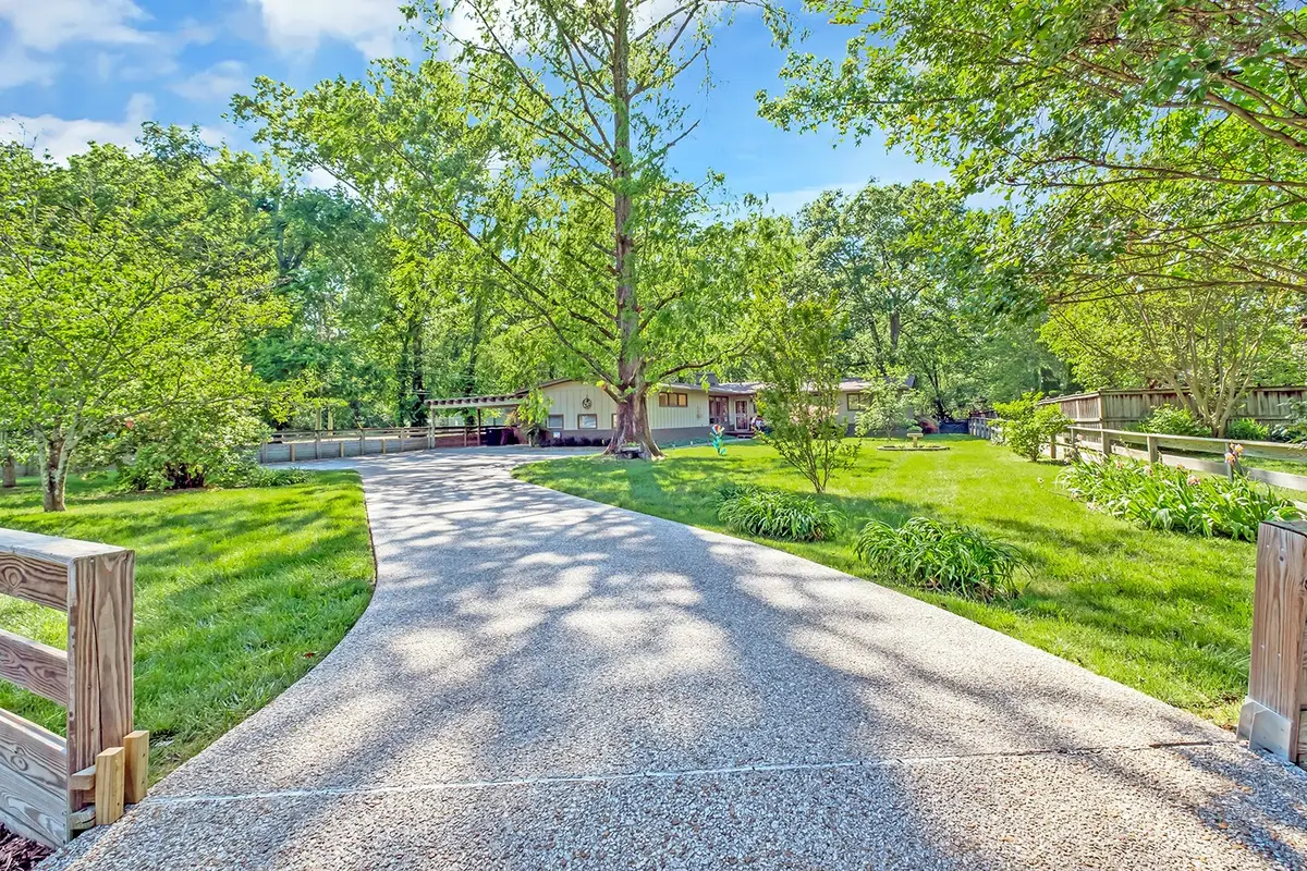 3711 Hilldale Dr, Nashville, TN 37215 - #1