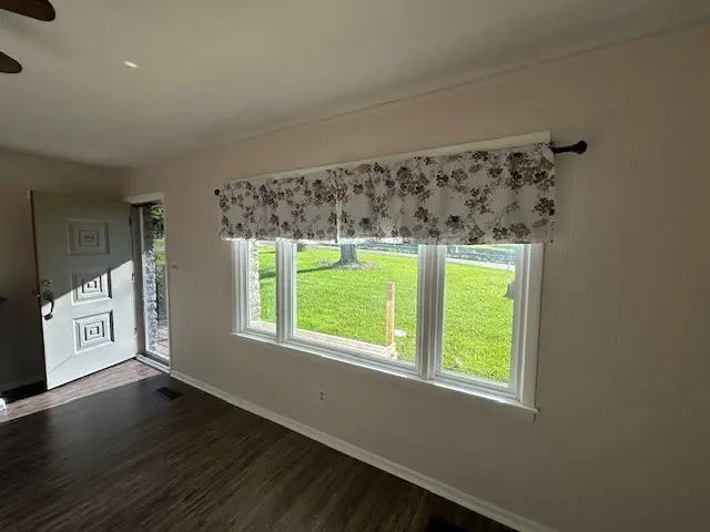 2002 King Dr S, Fayetteville, TN 37334 - #3