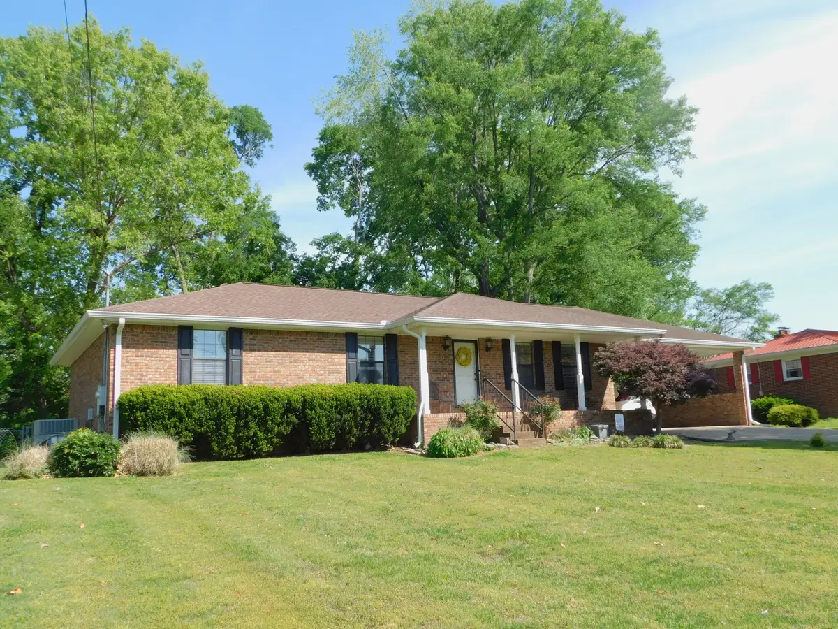 1010 Duncan St, Gallatin, TN 37066 - #1