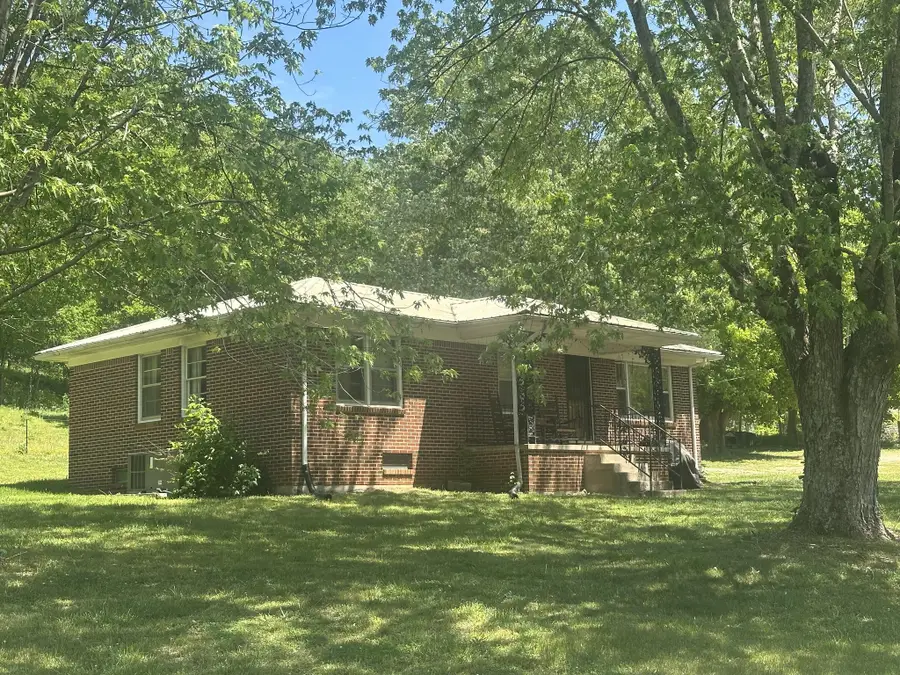 202 Maggart Rd, Elmwood, TN 38560 - #2