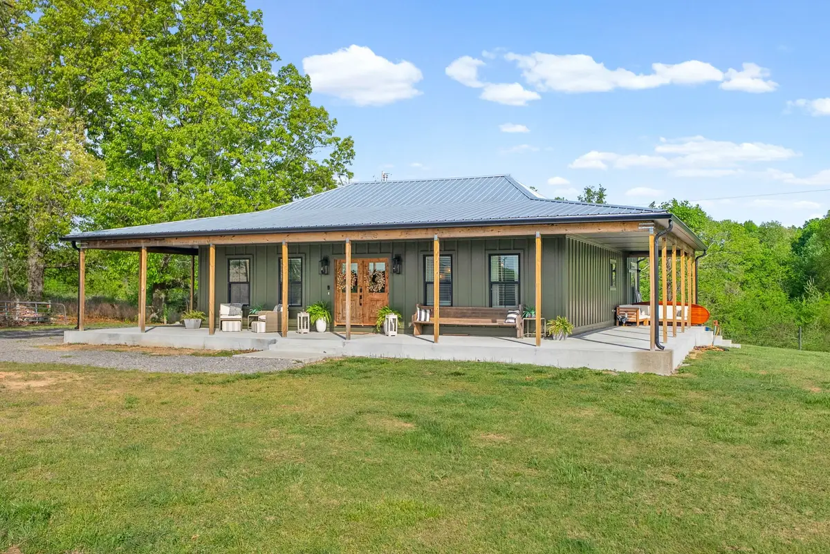 4015 Cooper Creek Rd, Woodlawn, TN 37191 - #1