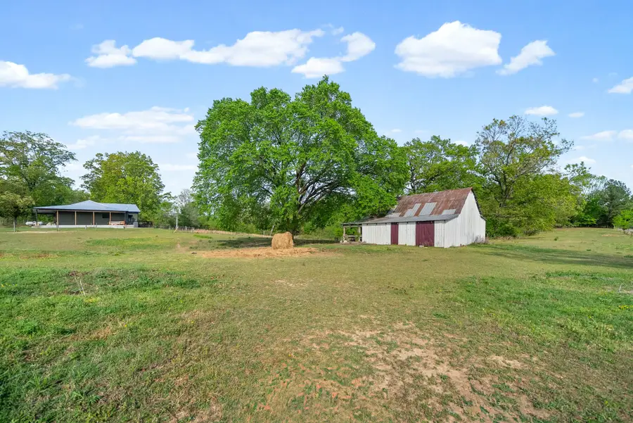 4015 Cooper Creek Rd, Woodlawn, TN 37191 - #2