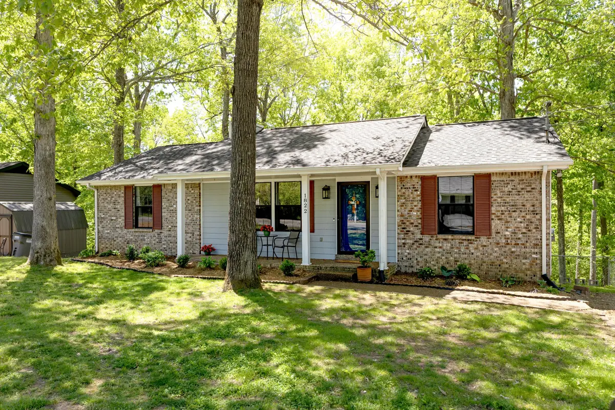 1822 Winding Way Dr, White House, TN 37188 - #1