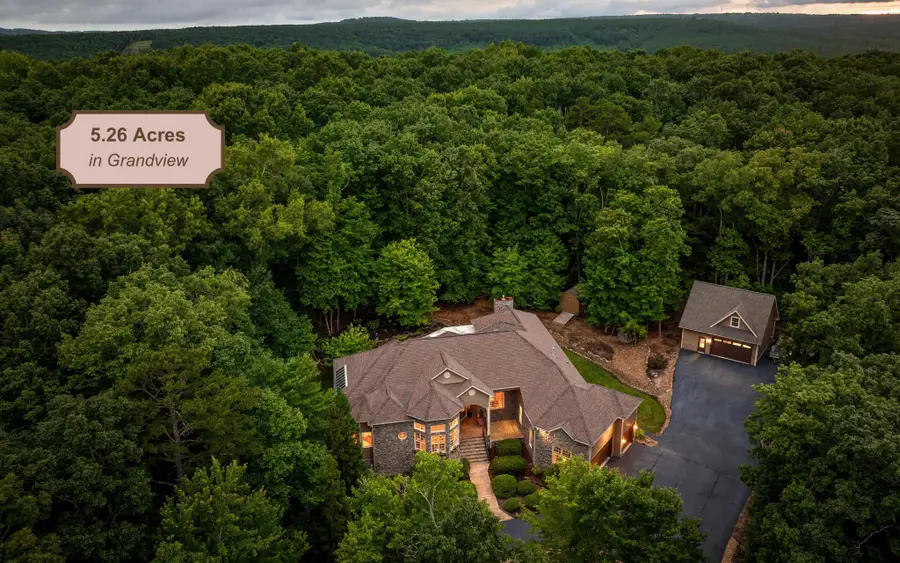 240 Horseshoe Bend Road E, Signal Mountain, TN 37377 - #2