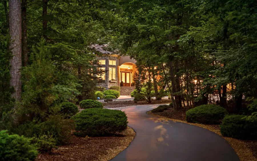 240 Horseshoe Bend Road E, Signal Mountain, TN 37377 - #3