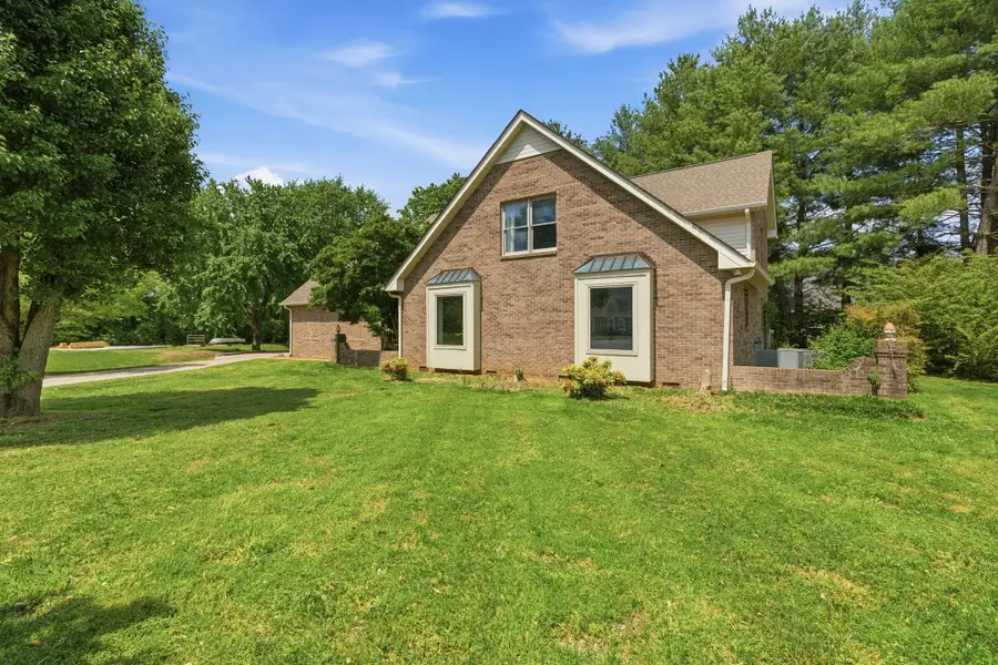 252 Newcastle Dr, Murfreesboro, TN 37129 - #2