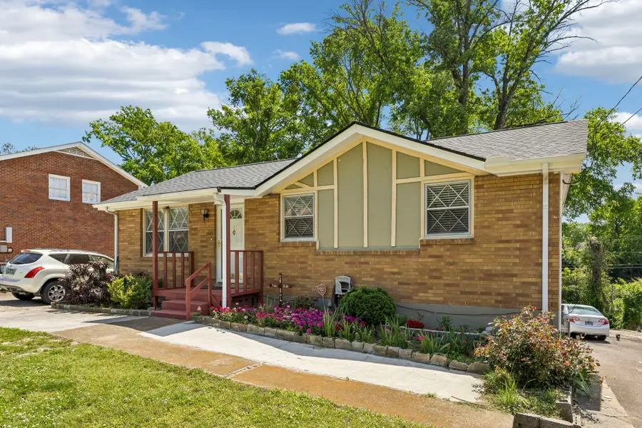 261 Eisenhower Dr, Nashville, TN 37211 - #2