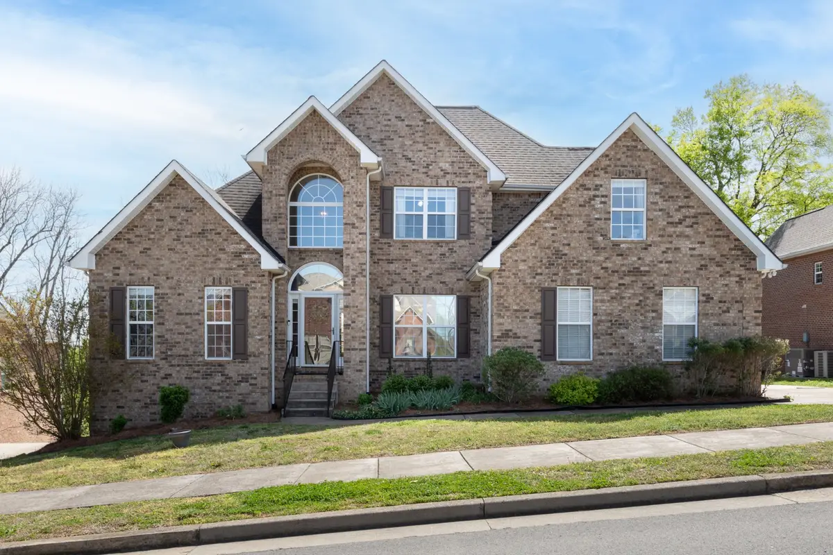 852 Fonnic Dr, Nashville, TN 37207 - #1