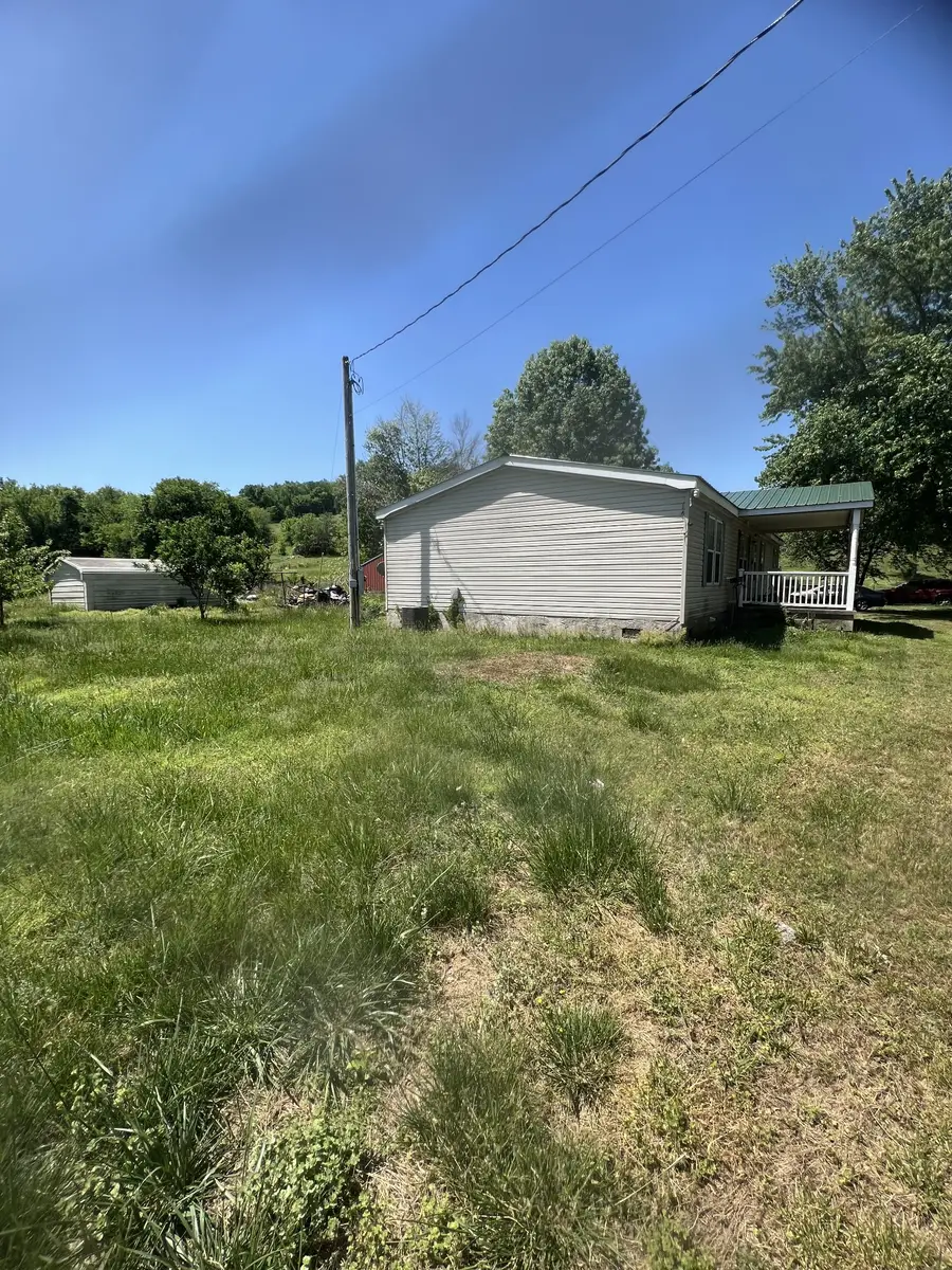 11 Preston Ln, Elmwood, TN 38560 - #3