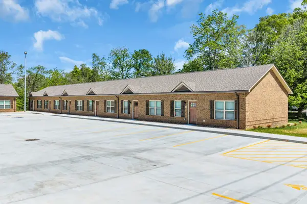 404 Cedar Ln, Tullahoma, TN 37388