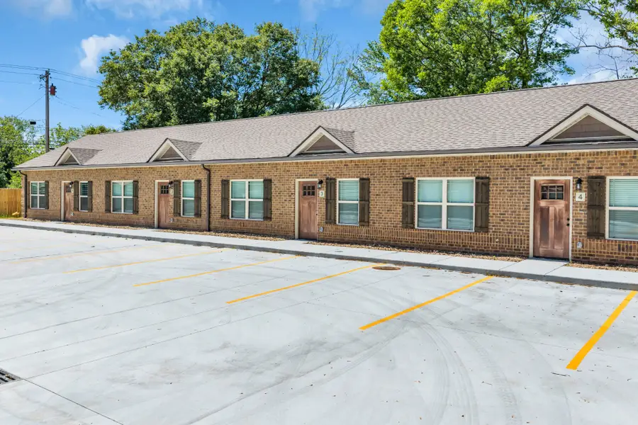 404 Cedar Ln, Tullahoma, TN 37388 - #2