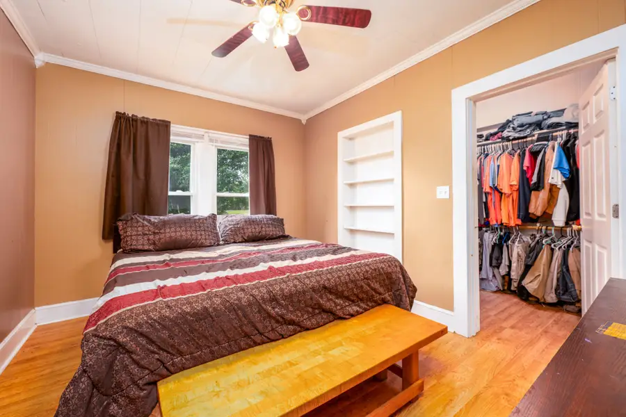 2205 W Wood St, Paris, TN 38242 - #3