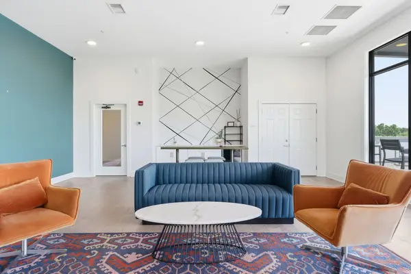 1041 E Trinity Ln #216, Nashville, TN 37216