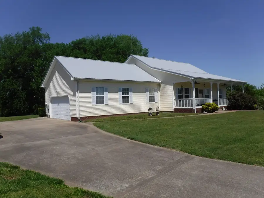 3678 Aisle St, Clarksville, TN 37040 - #3