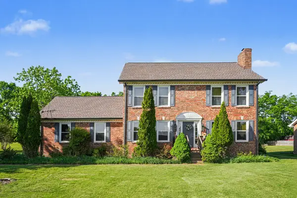 224 Brookhaven Dr, Gallatin, TN 37066