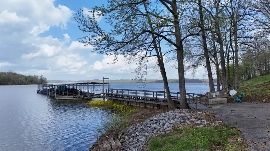 1024 Paradise Dr, Murray, KY 42071 - #2