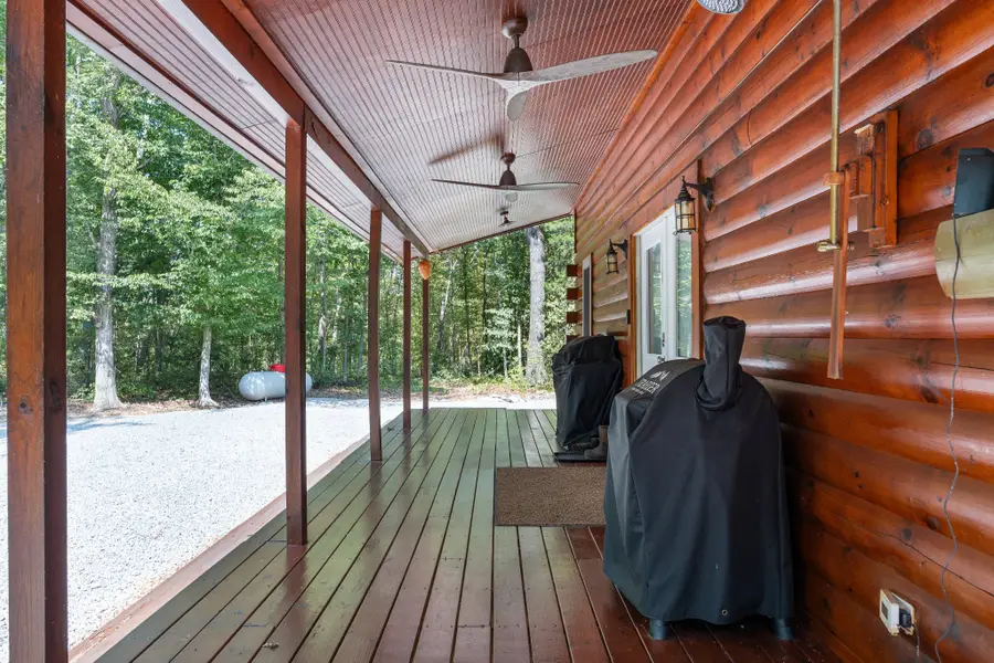 6095 Old Highway 13, Hurricane Mills, TN 37078 - #3