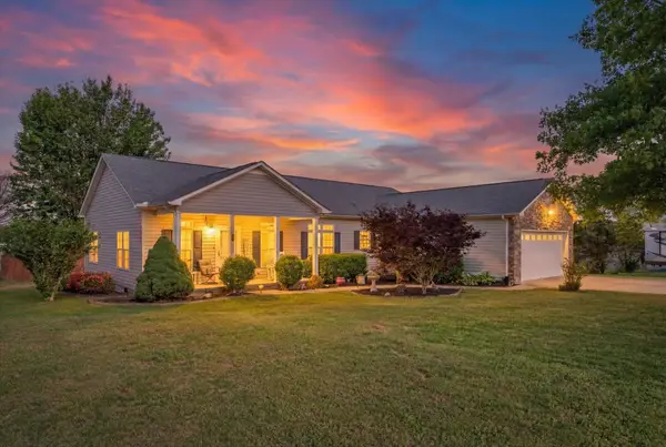 2108 Buckskin Ct, Spring Hill, TN 37174