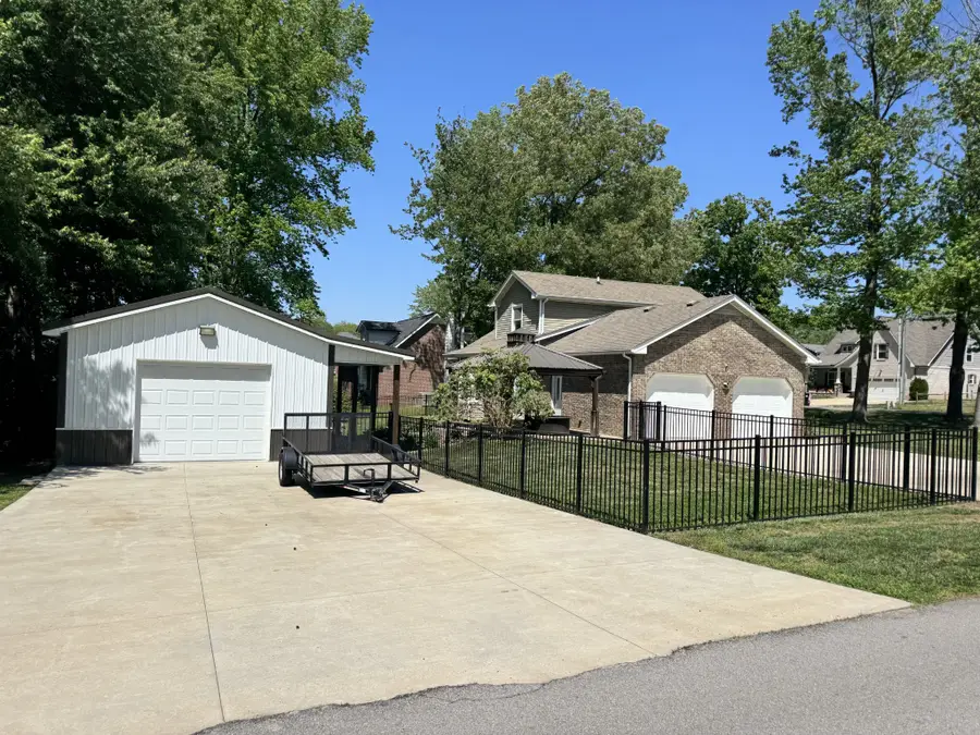 2803 Prince Dr, Clarksville, TN 37043 - #2