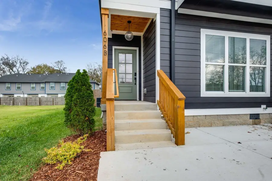 606B 41st Ave N, Nashville, TN 37209 - #2