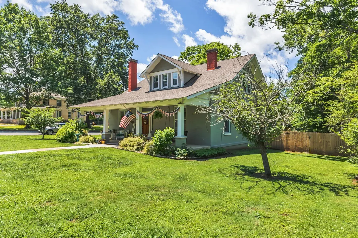 601 N Main St, Mount Pleasant, TN 38474 - #1