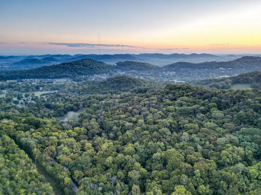 538 Beech Creek Rd S, Brentwood, TN 37027 - #2