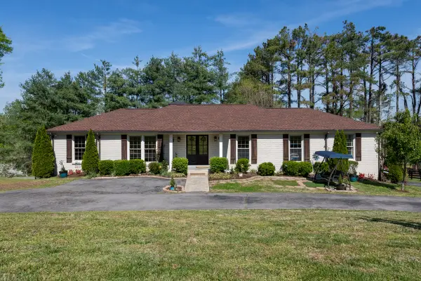 2221 Castlewood Dr, Franklin, TN 37064