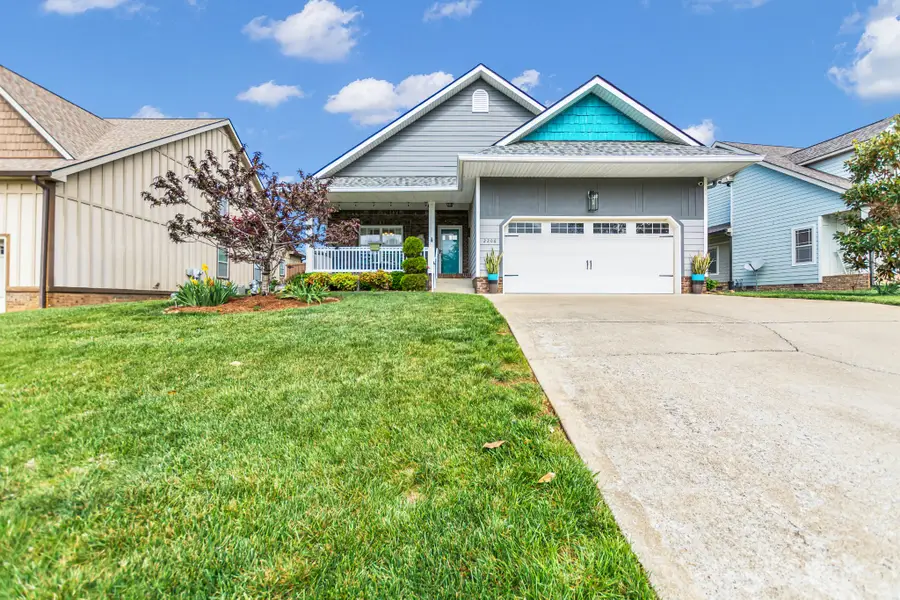 2206 Fairfax Dr, Clarksville, TN 37043 - #3