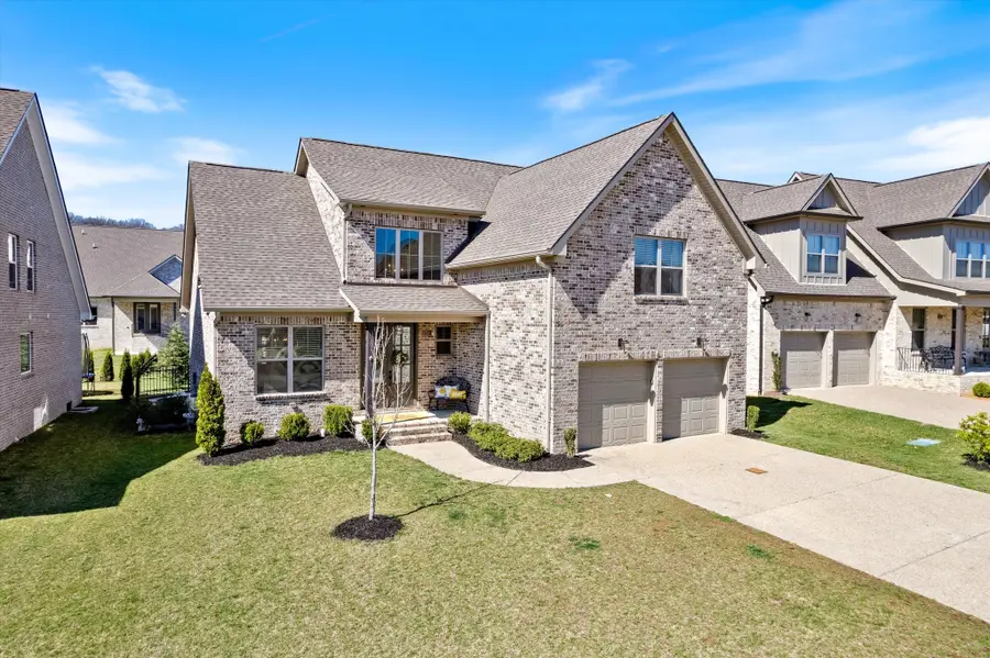 1706 Sorrell Park Dr, Spring Hill, TN 37174 - #2