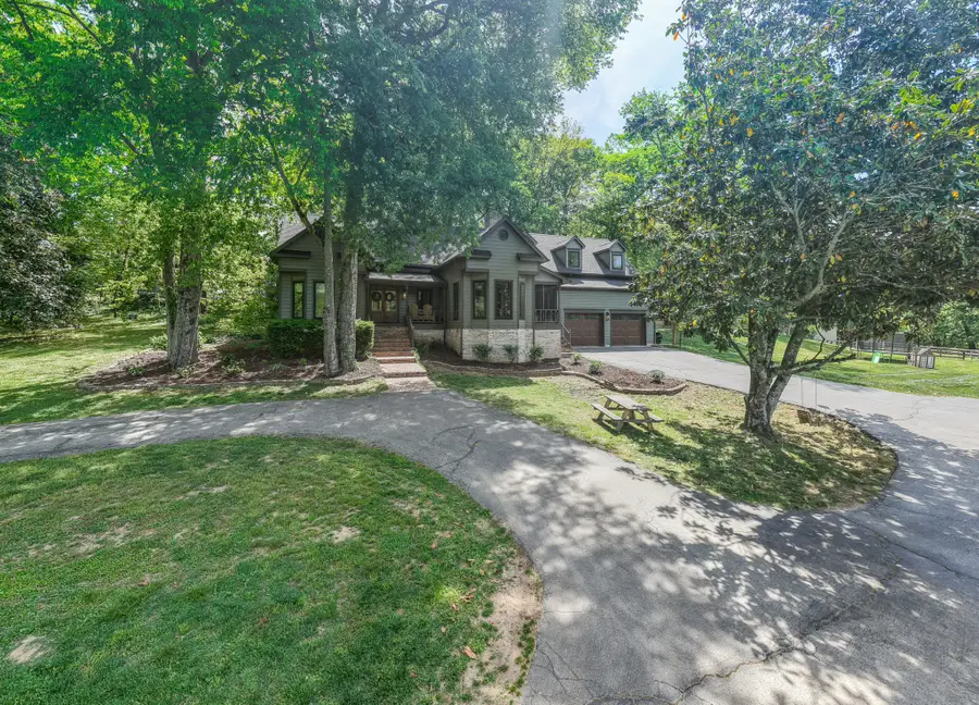 2153 Williamsport Pike, Columbia, TN 38401 - #2