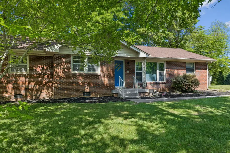 201 Pleasant Hill Dr, Springfield, TN 37172 - #2