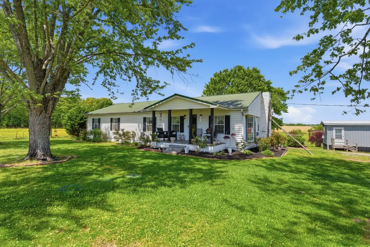 404 Logan Chapel Rd, Hillsboro, TN 37342 - #1