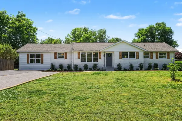 108 Mason Dr, Smyrna, TN 37167