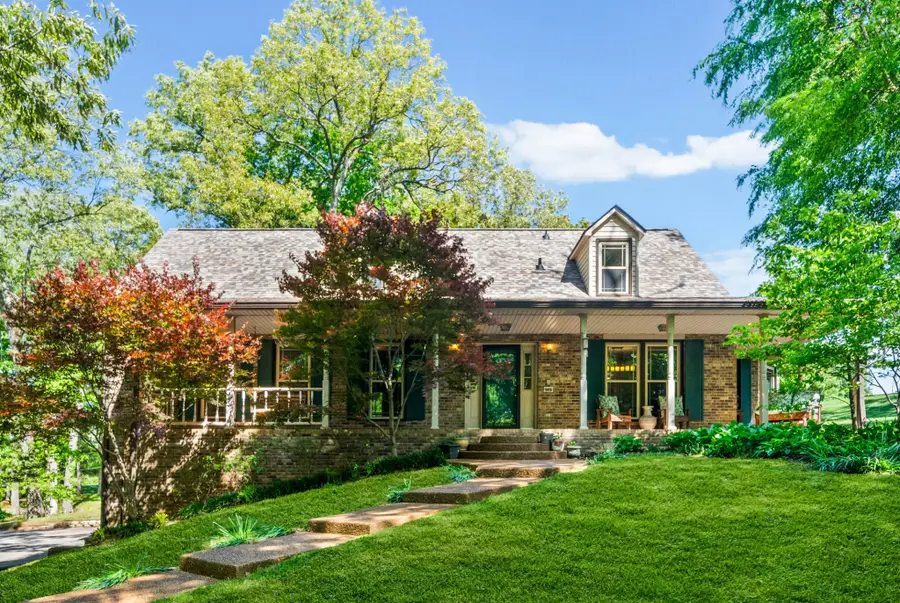 565 Arlington Pl, Clarksville, TN 37043 - #3