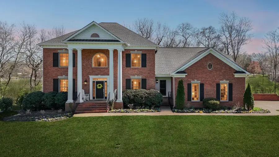 2145 Summer Hill Cir, Franklin, TN 37064 - #2