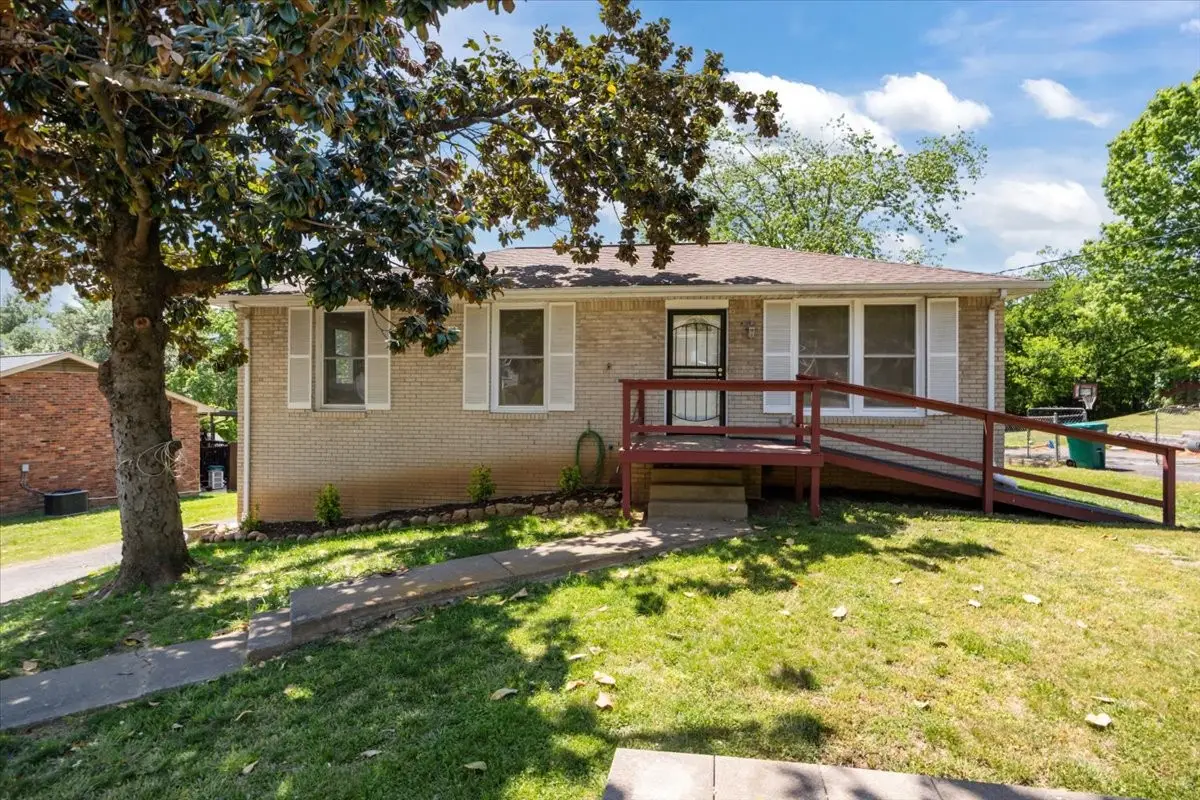 633 Hicks Rd, Nashville, TN 37221 - #1