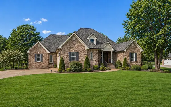 3917 Amanda Beth Ct, Columbia, TN 38401