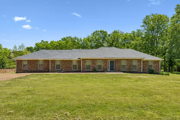 2013 Cedarmont Dr, Franklin, TN 37067