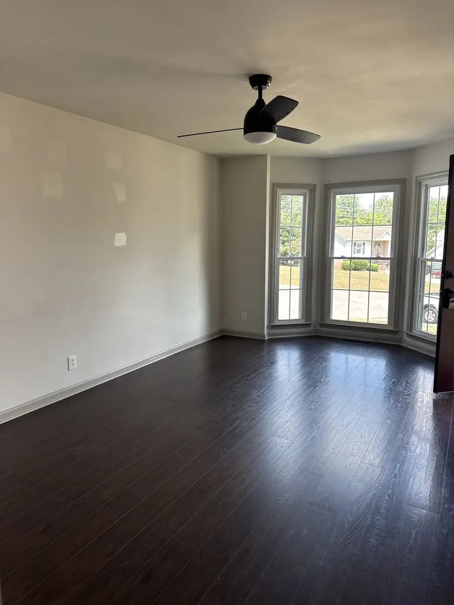 1016 Roedeer Dr, Clarksville, TN 37042 - #3