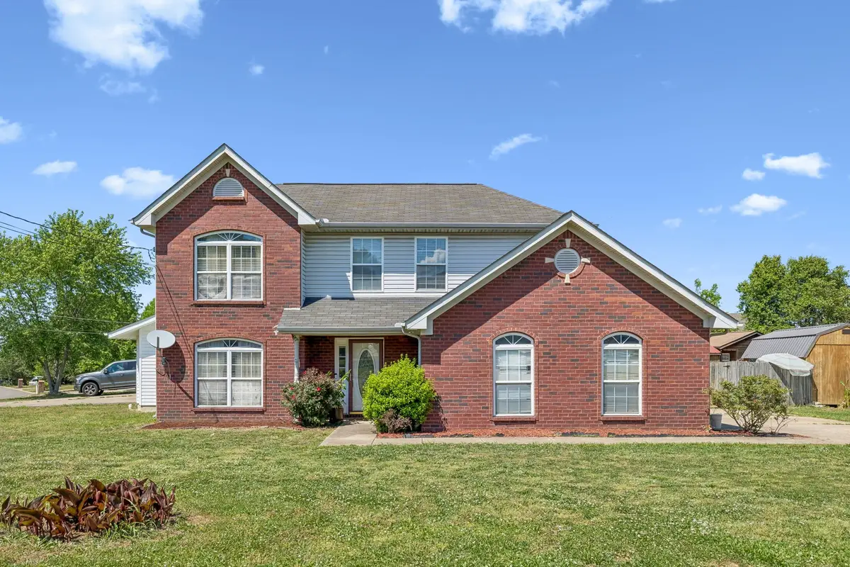 904 Lavergne Ln, La Vergne, TN 37086 - #1