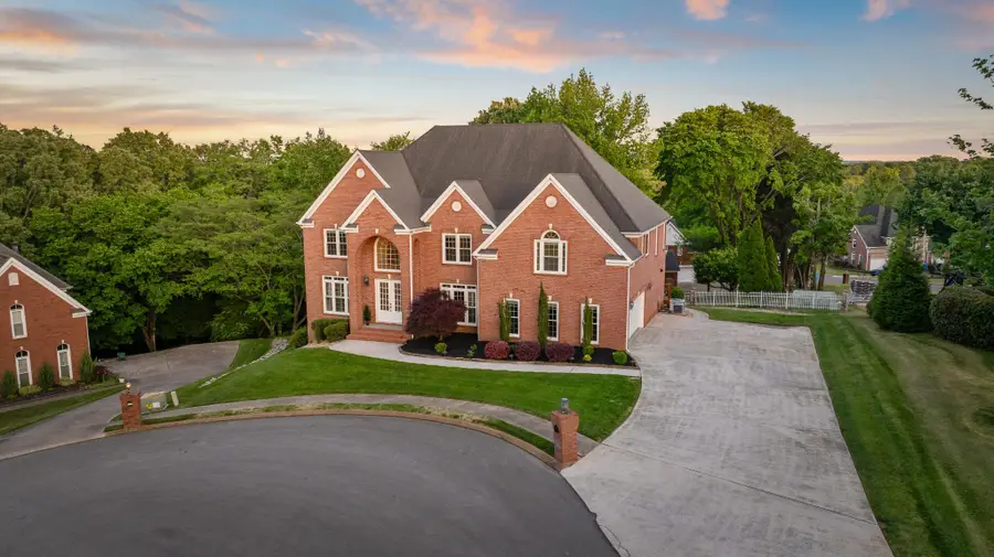 6404 Beacon Pointe Circle, Hixson, TN 37343 - #2