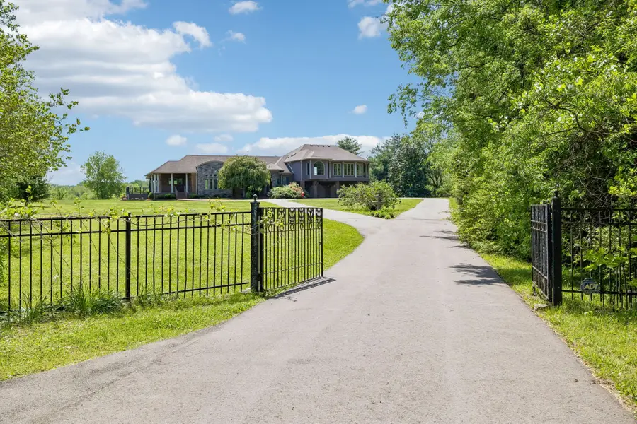 2836 Academy Rd, Lebanon, TN 37087 - #2