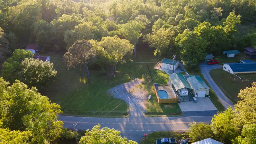 601 Pumpkin Ridge Rd, Dover, TN 37058 - #3