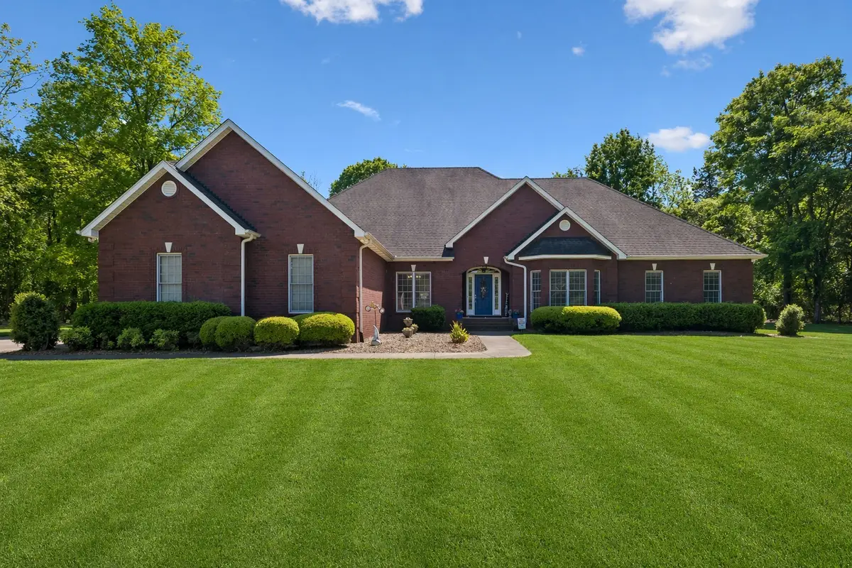 3301 Shacklett Rd, Murfreesboro, TN 37129 - #1