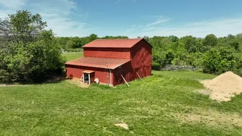 1291 Old Clarksville Pike, Pleasant View, TN 37146