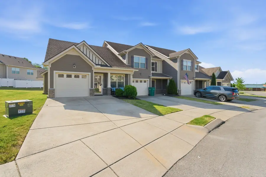 4020 Commons Dr, Spring Hill, TN 37174 - #3