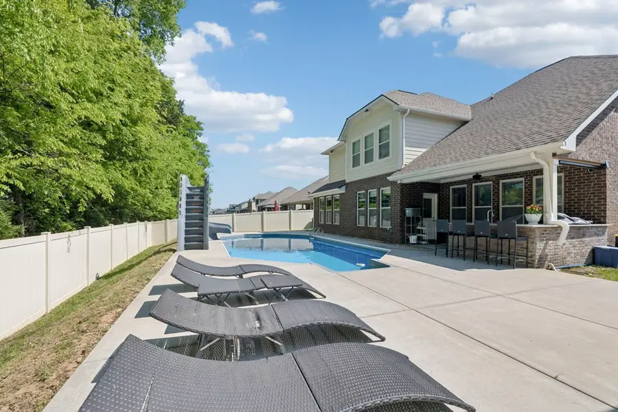 1413 Burrows Ave, Murfreesboro, TN 37129 - #2