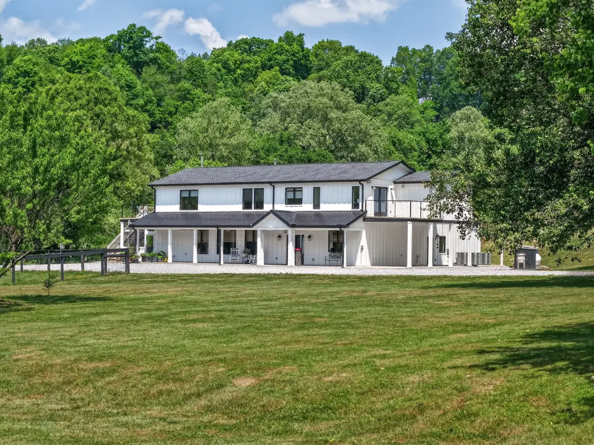 1355 Mitchell Rd, Pulaski, TN 38478 - #1